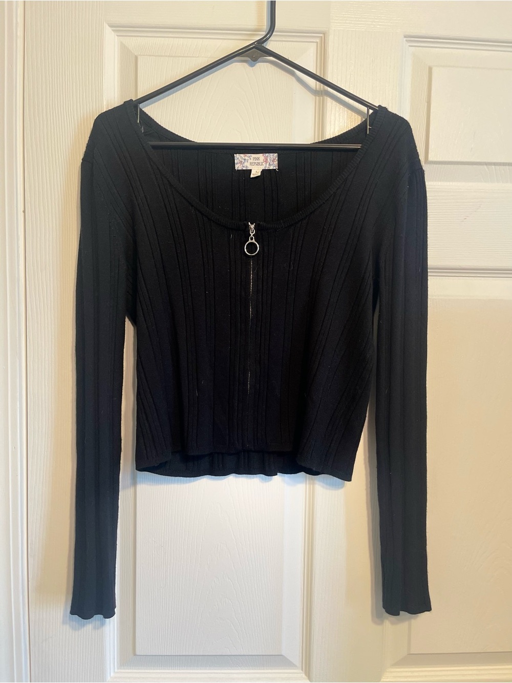 Pink Republic Black Ribbed Long Sleeve Zip-Up Top